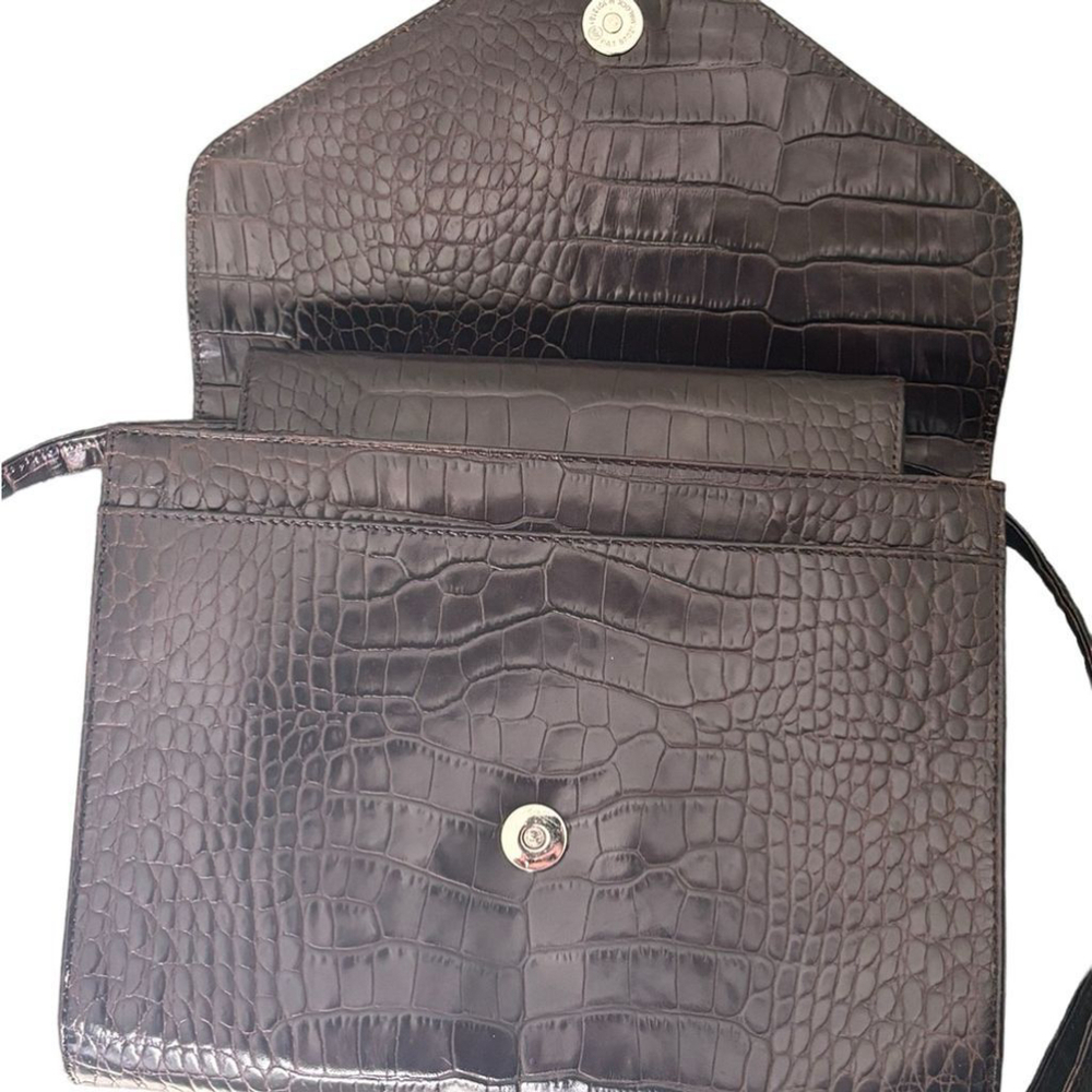 Ralph Lauren Polo Vintage Embossed Crossbody bag with interchangeable strap - Picture 8 of 9
